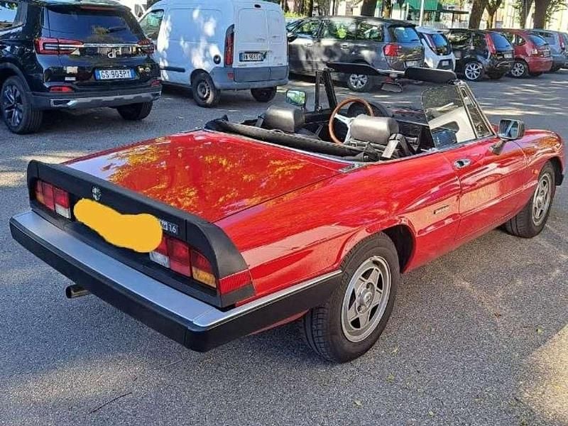 Usata Alfa Romeo Spider 117 CV (86 kW) 1992 Cabrio