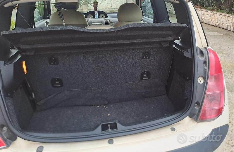 Usata Lancia Ypsilon 2004 Utilitaria