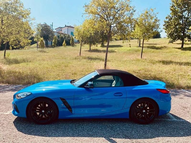 Usata BMW Z4 M Sport 258 CV (189 kW) 2019 Blu/azzurro Cabrio