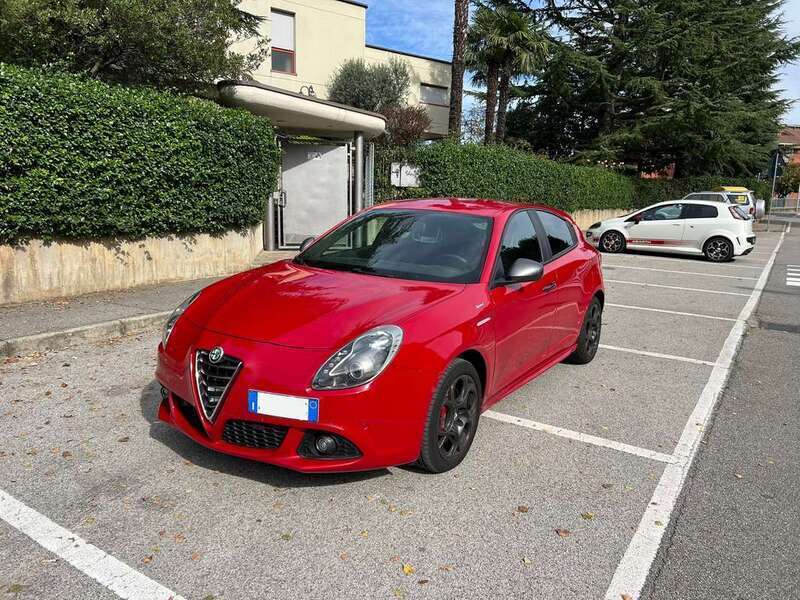 Usato 2016 Alfa Romeo Giulietta 2.0 Diesel 150 CV (16.700 €)
