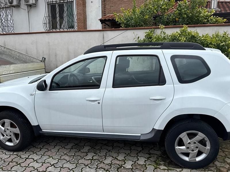 Usata Dacia Duster Ambiance 110 CV (80 kW) 2014 Bianco SUV