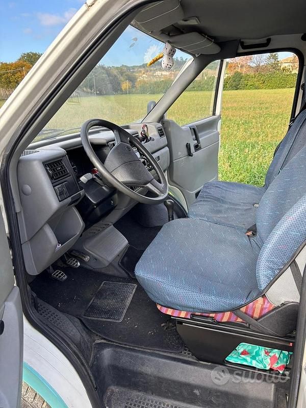 Usata VW T4 1991 Verde Furgone