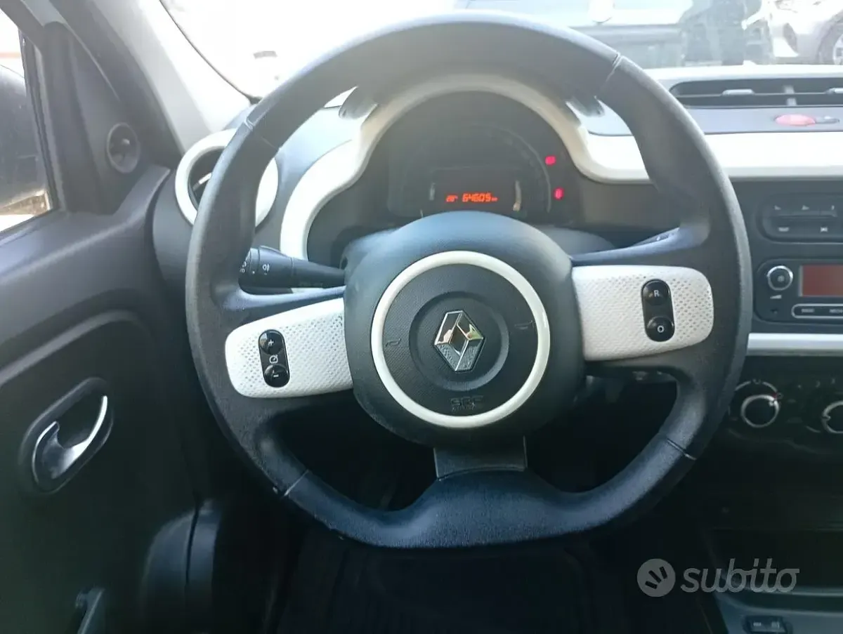 Usata Renault Twingo Intens 65 CV (47 kW) 2021 Bianco Utilitaria