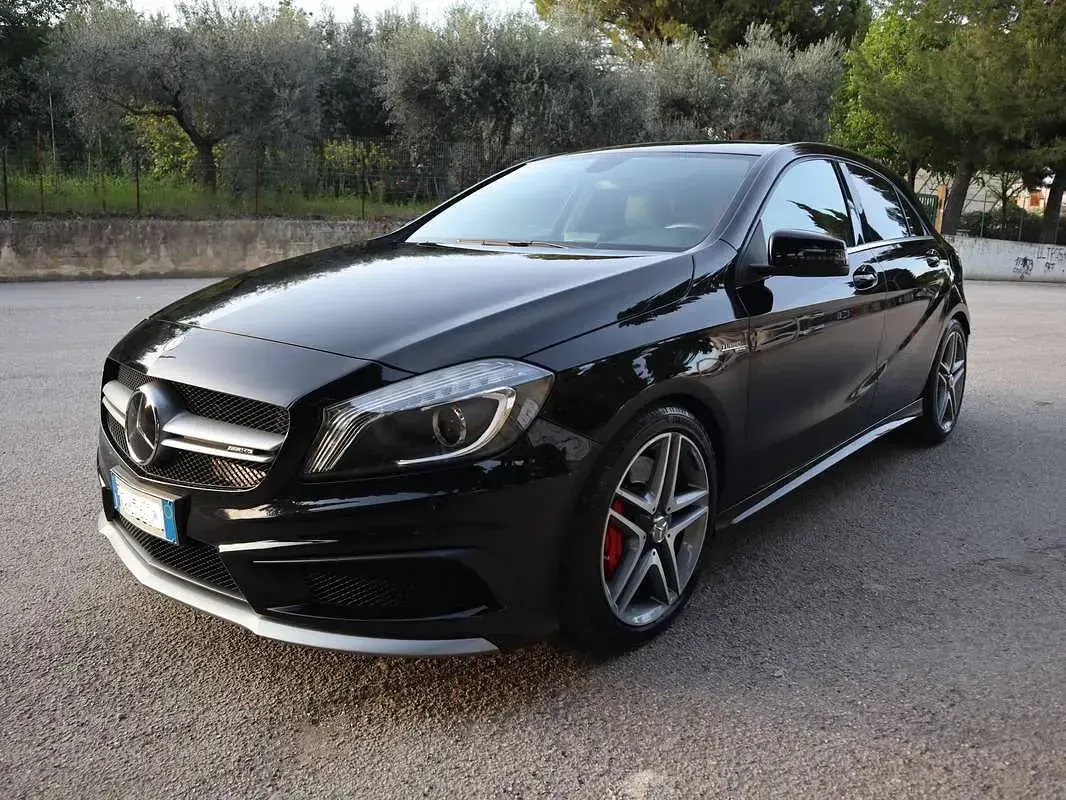 Usata Mercedes A45 AMG AMG 360 CV (264 kW) 2015 Nero Utilitaria