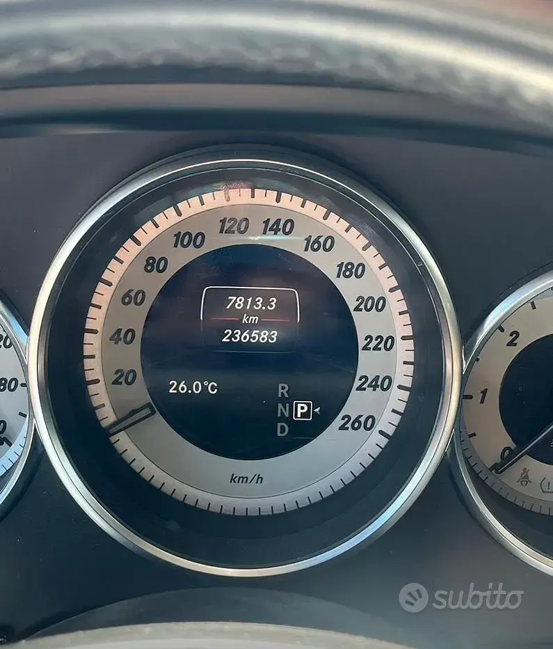 Usata Mercedes CLS250 Premium 204 CV (150 kW) 2015 Nero Coupé