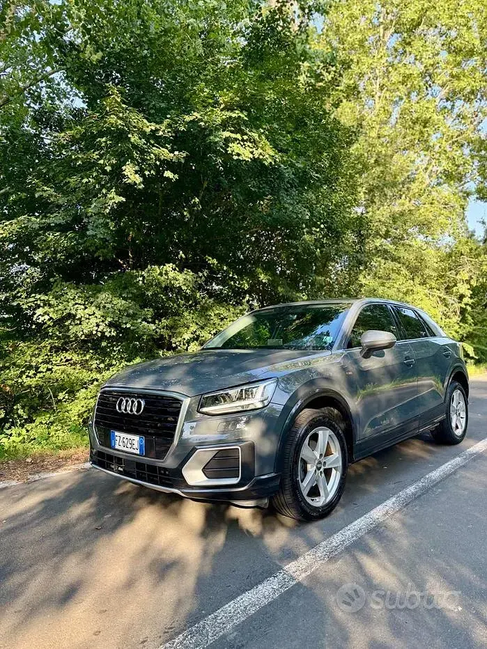 Usata Audi Q2 S-Line 116 CV (85 kW) 2020 Grigio SUV