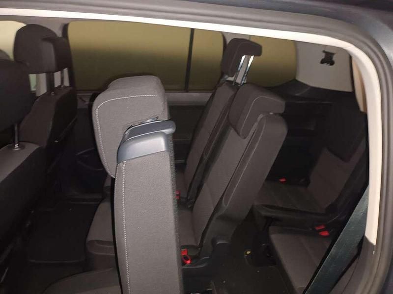 Usata VW Touran Executive 116 CV (85 kW) 2018 Grigio Monovolume