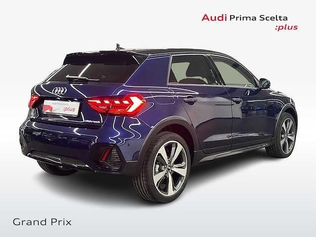 Nuova Audi A1 Ambiente 116 CV (85 kW) 2025 Blu navarra metallizzato Utilitaria