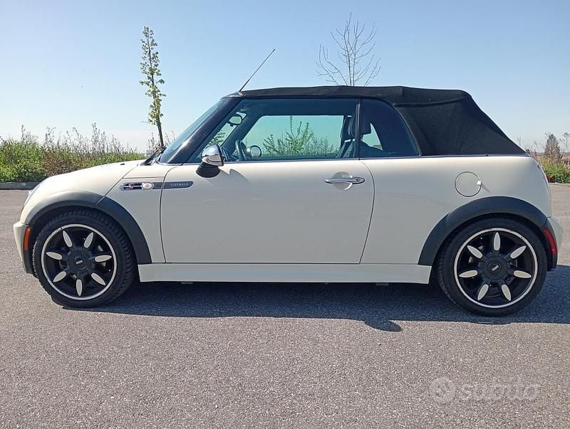 Usata Mini Cooper S Cabriolet 170 CV (125 kW) 2007 Bianco Cabrio
