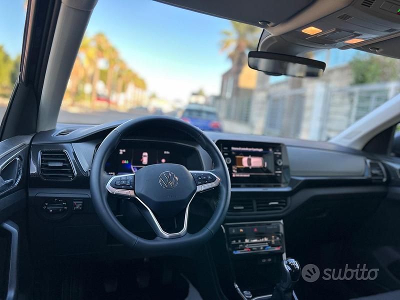 Nuova VW T-Cross Edition 95 CV (69 kW) 2025 Grigio SUV