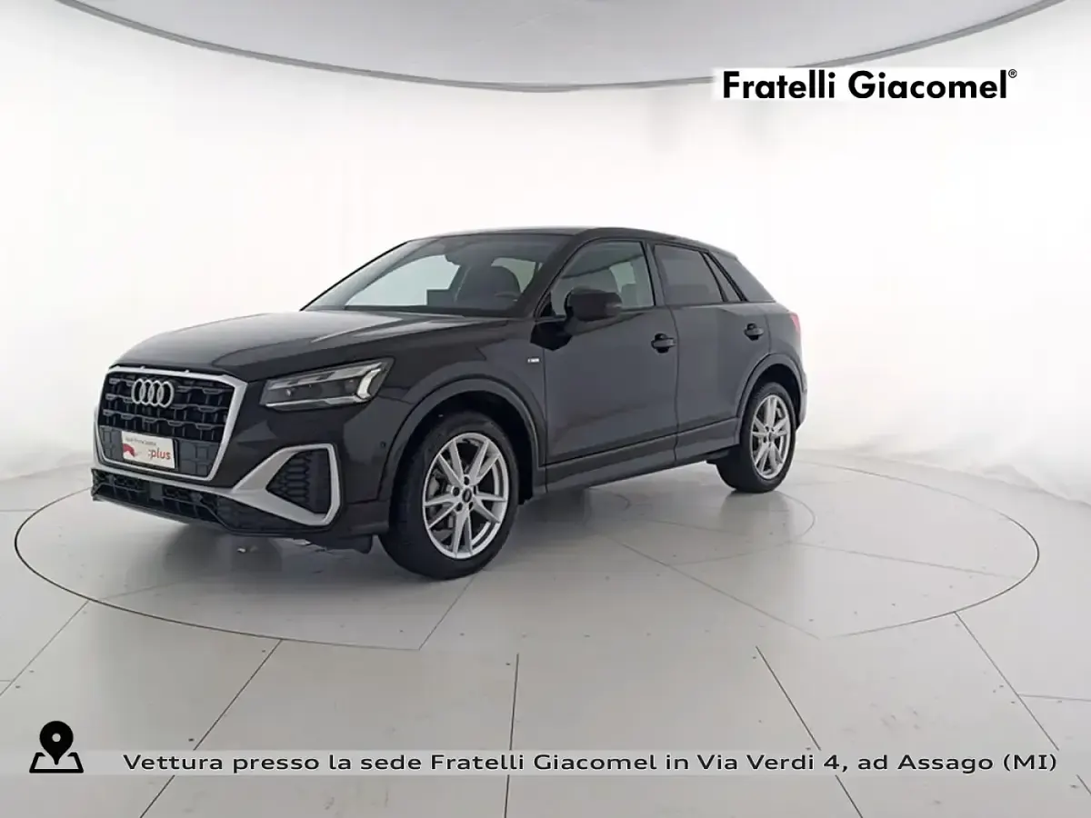 Gebraucht Audi Q2 S-Line 150 PS (110 kW) 2025 Schwarz SUV