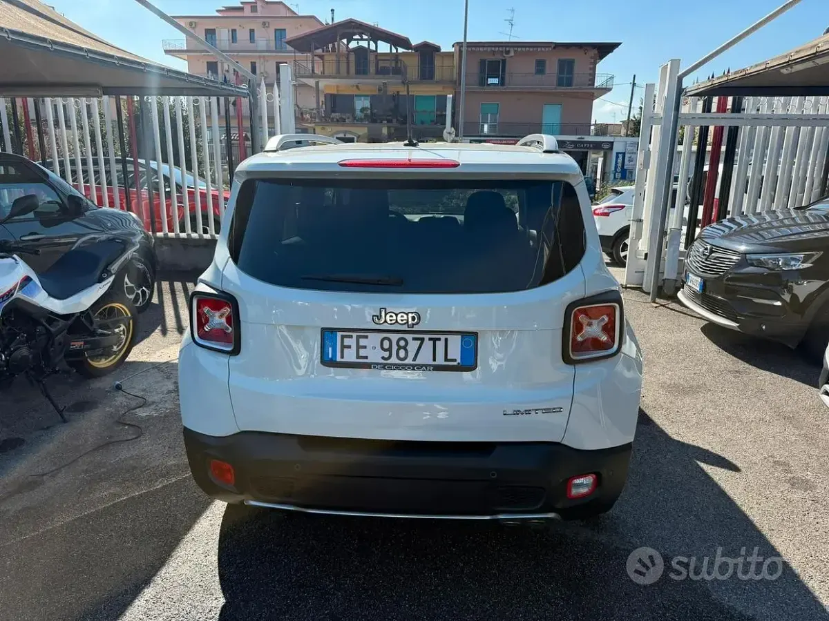 Usata Jeep Renegade Limited 120 CV (88 kW) 2016 Bianco SUV