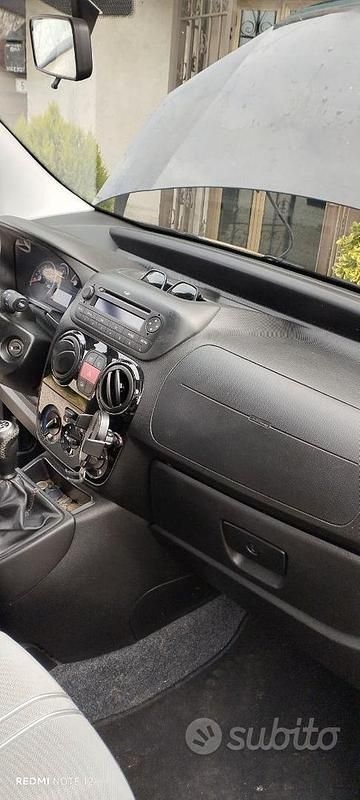 Usata Fiat Qubo Trekking 95 CV (69 kW) 2011 Nero Monovolume