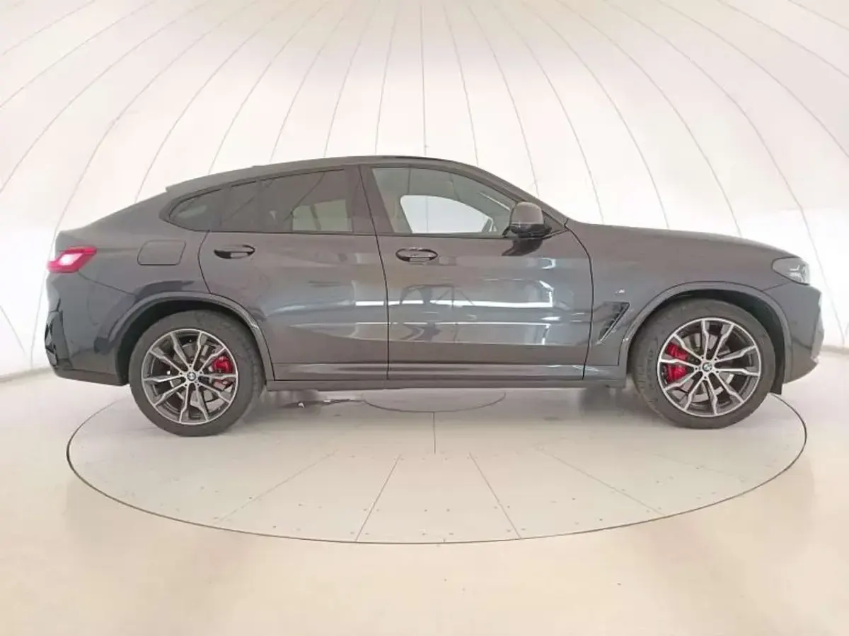 Usata BMW X4 M Sport 190 CV (139 kW) 2023 Grigio SUV