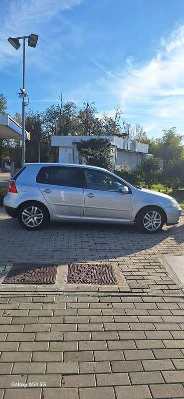 Usata VW Golf V Comfortline 102 CV (75 kW) 2007 Grigio Berlina