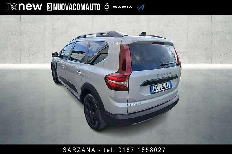 Usata Dacia Jogger Extreme 101 CV (74 kW) 2022 Grigio lunare Monovolume