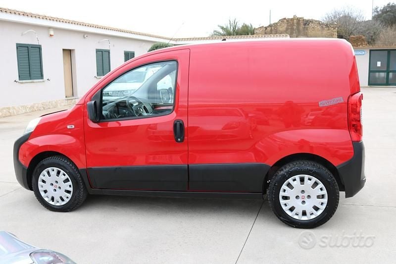 Usata Fiat Fiorino 95 CV (69 kW) 2016 Rosso Monovolume