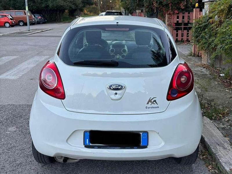 Usata Ford Ka 73 CV (53 kW) 2016 Bianco Berlina
