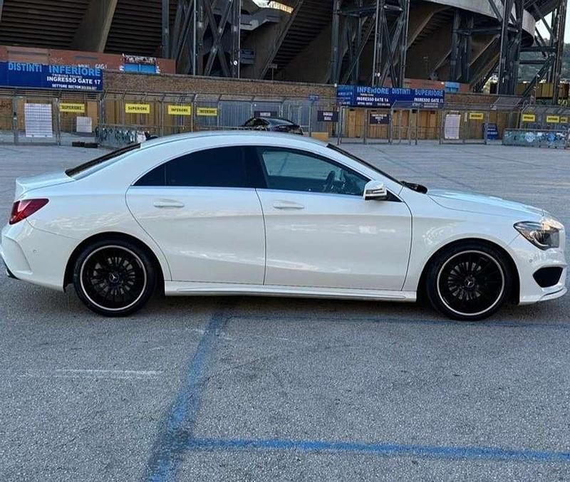 Usata Mercedes CLA200 Premium 136 CV (100 kW) 2014 Bianco Berlina
