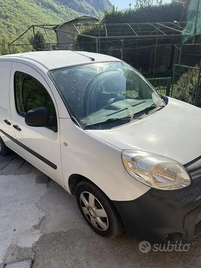 Usata Renault Kangoo 90 CV (66 kW) 2016 Bianco Monovolume