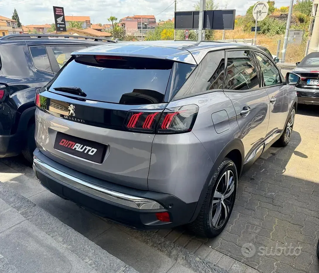 Usata Peugeot 3008 Allure 131 CV (96 kW) 2021 Grigio SUV