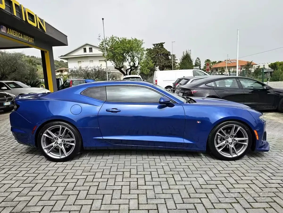 Usata Chevrolet Camaro Sport 275 CV (202 kW) 2019 Blu/azzurro Coupé