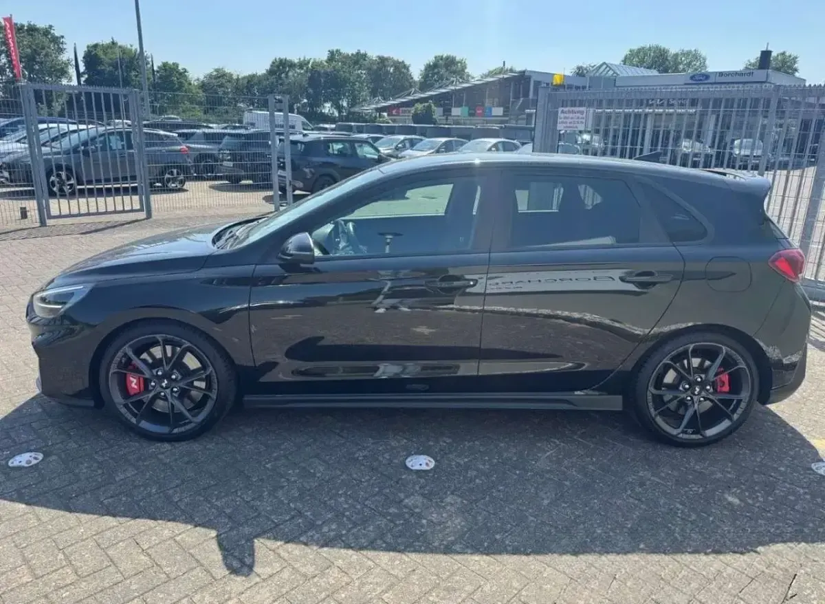 Usata Hyundai i30 N Performance 280 CV (205 kW) 2024 Nero Berlina