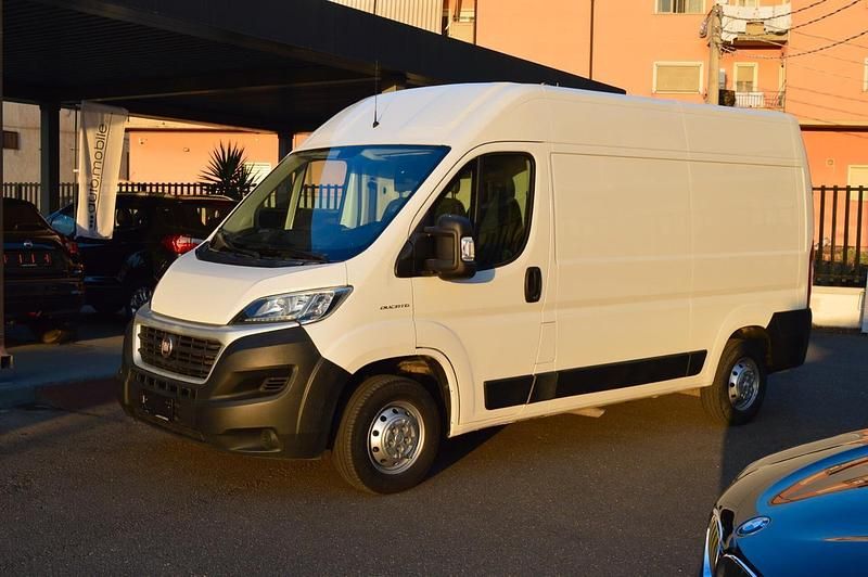Usata Fiat Ducato 33 130 CV (95 kW) 2018 Bianco Furgone