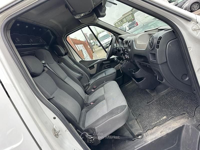 Usata Renault Master 125 CV (91 kW) 2016 Bianco Furgone