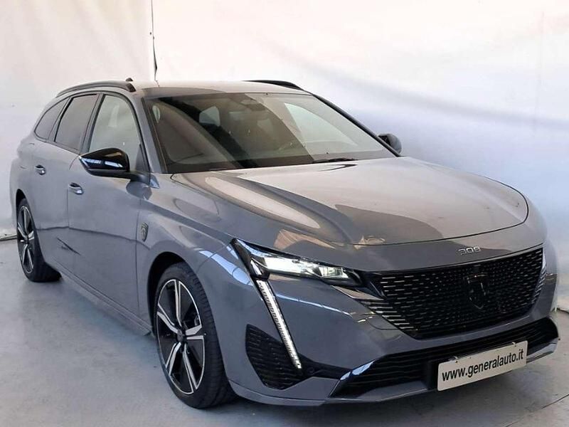Usata Peugeot 308 GT 131 CV (96 kW) 2024 Grigio metallizzato Station wagon