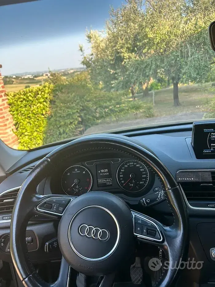 Usata Audi Q3 Business 120 CV (88 kW) 2017 Nero SUV