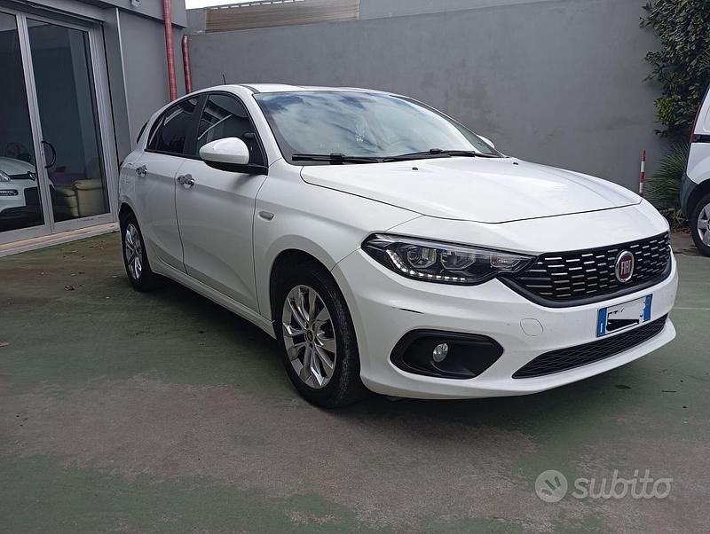 Usata Fiat Tipo Business 95 CV (69 kW) 2018 Bianco Berlina