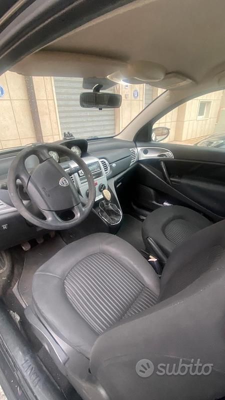 Usata Lancia Ypsilon 77 CV (56 kW) 2009 Utilitaria