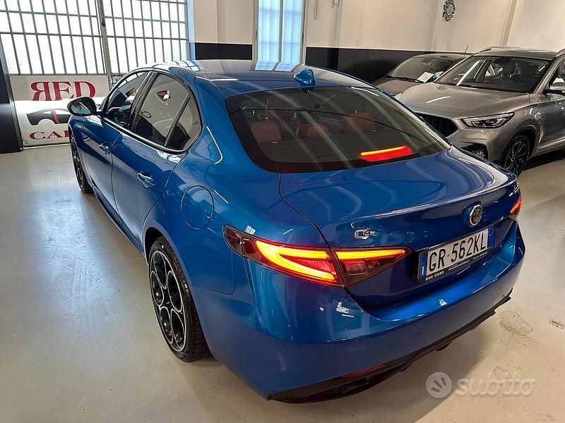 Usata Alfa Romeo Giulia 210 CV (154 kW) 2023 Blu Berlina
