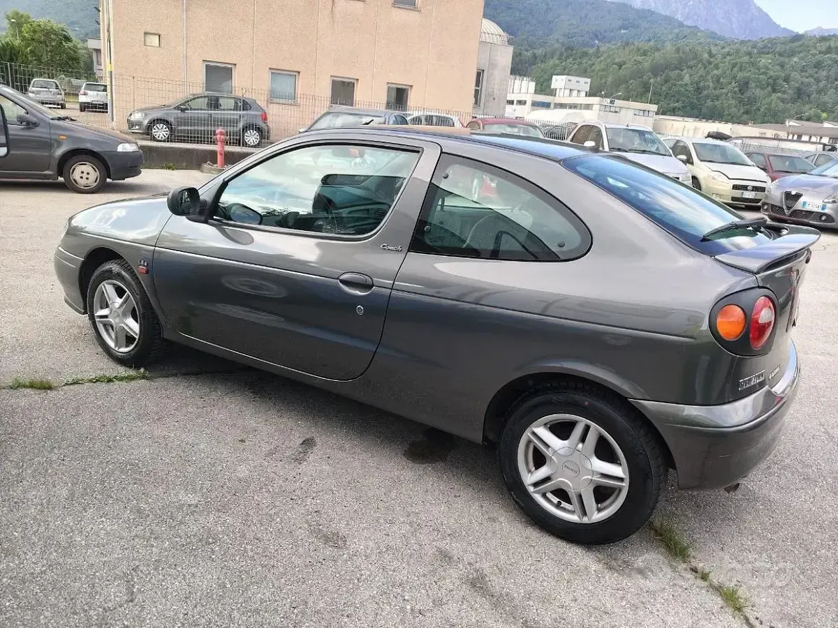 Usata Renault Mégane Coupé R.S. 90 CV (66 kW) 1998 Grigio Coupé