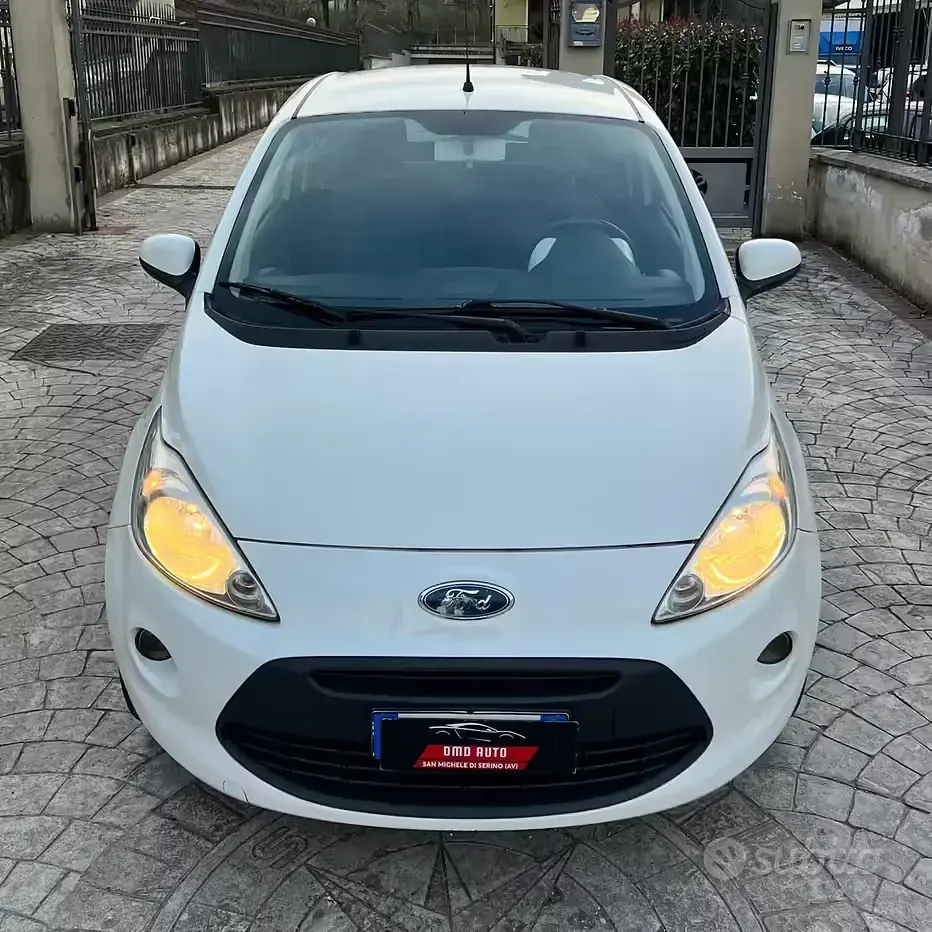 Usata Ford Ka Titanium 75 CV (55 kW) 2009 Bianco Utilitaria