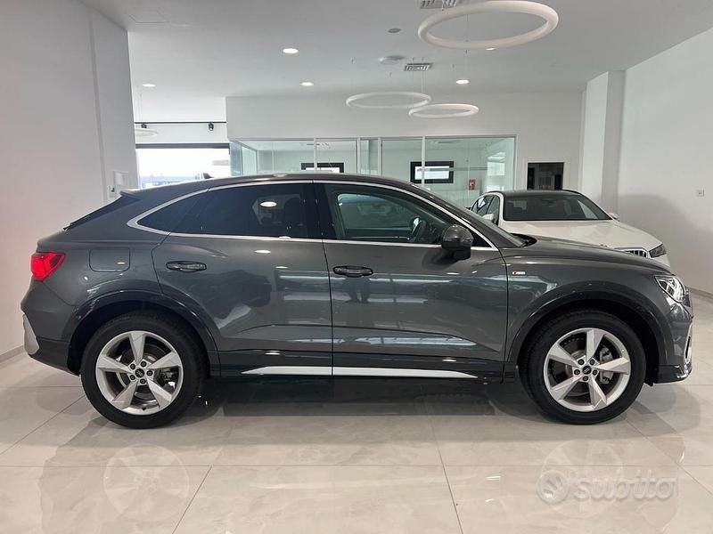 Usata Audi Q3 Sportback Ambiente 2023 Grigio SUV
