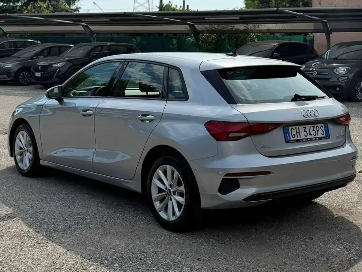 Usata Audi A3 Advanced 150 CV (110 kW) 2021 Argento Berlina