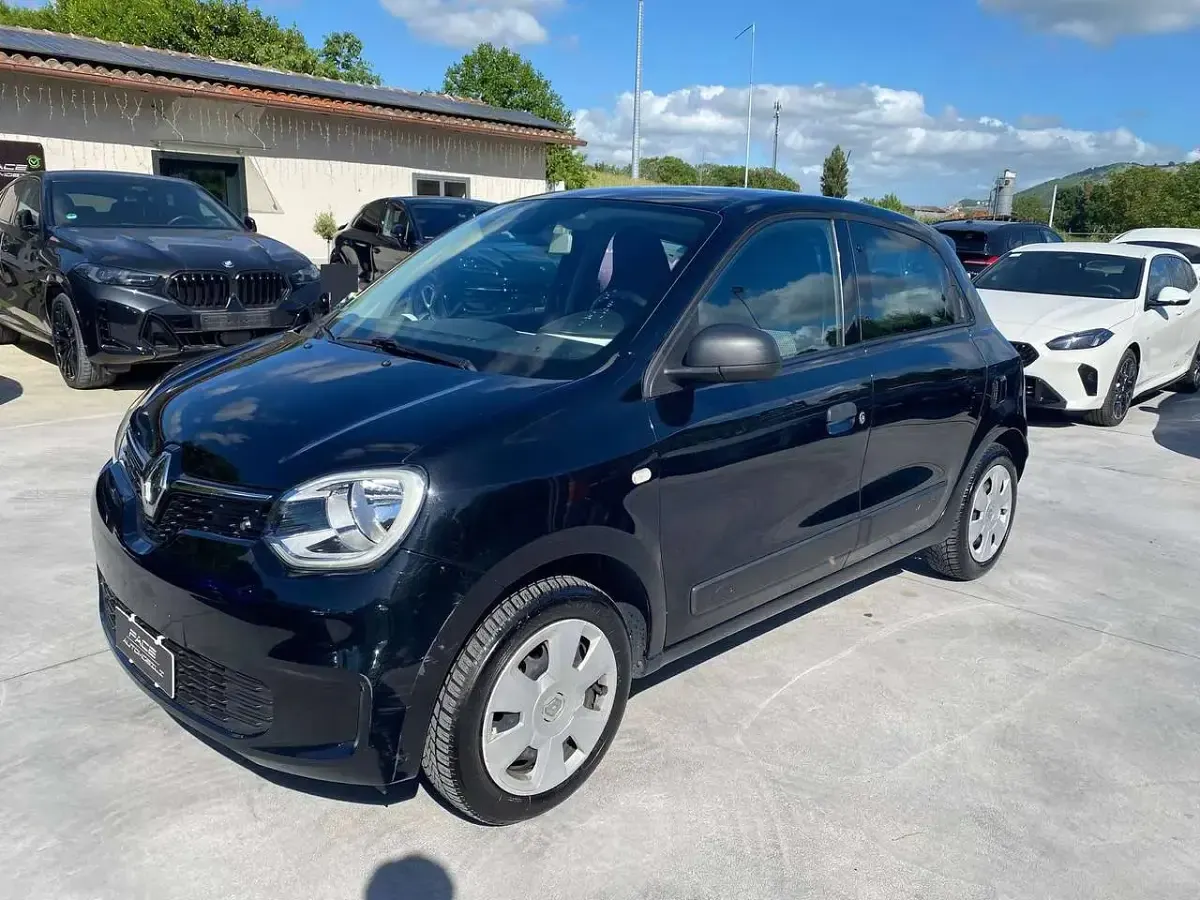 Usata Renault Twingo Intens 65 CV (47 kW) 2021 Nero Utilitaria