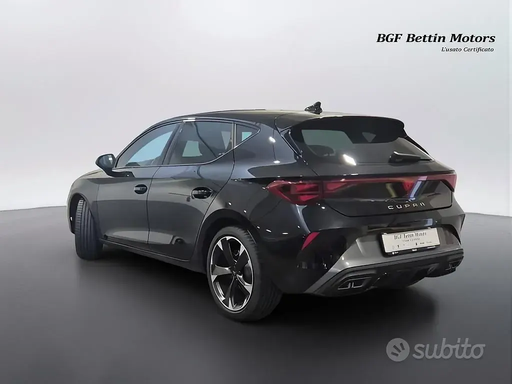 Usata Cupra Leon 150 CV (110 kW) 2025 Nero Berlina