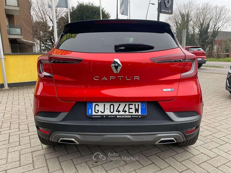 Usata Renault Captur RS Line 145 CV (106 kW) 2022 Rosso passion + tetto nero SUV