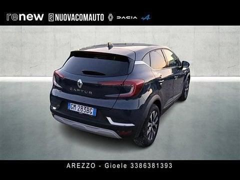Usata Renault Captur Intens 100 CV (73 kW) 2023 Blu scuro SUV