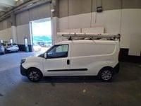 Usata Fiat Doblò 120 CV (88 kW) 2018 Bianco Monovolume