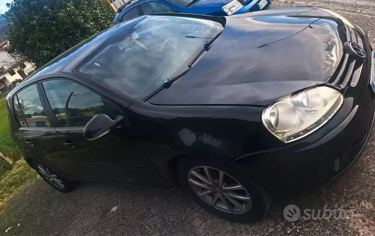 Usata VW Golf IV 140 CV (102 kW) 2005 Berlina