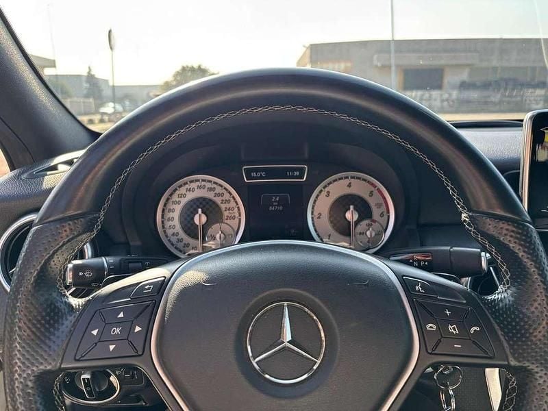 Usata Mercedes A180 Premium 109 CV (80 kW) 2014 Bianco Berlina