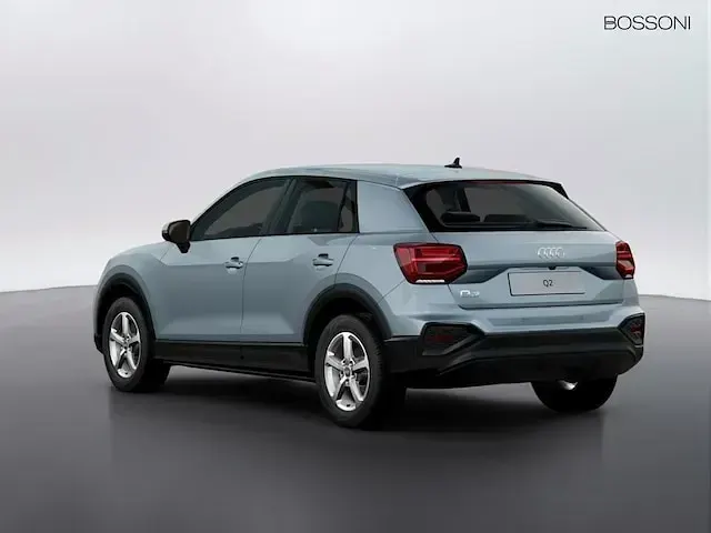 Usata Audi Q2 Business 150 CV (110 kW) 2024 Grigio zinco perla SUV
