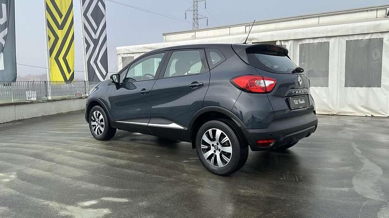 Usata Renault Captur Life 90 CV (66 kW) 2017 Blu/azzurro SUV