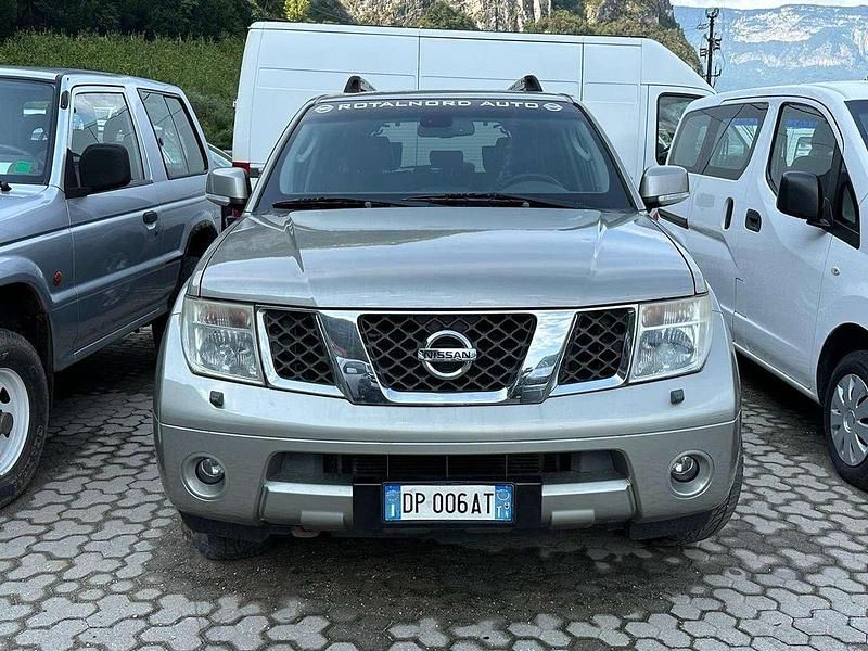 Grigio Usata 2008 Nissan Pathfinder SUV | 12.000 € (Buon prezzo) - Immagine 1/4