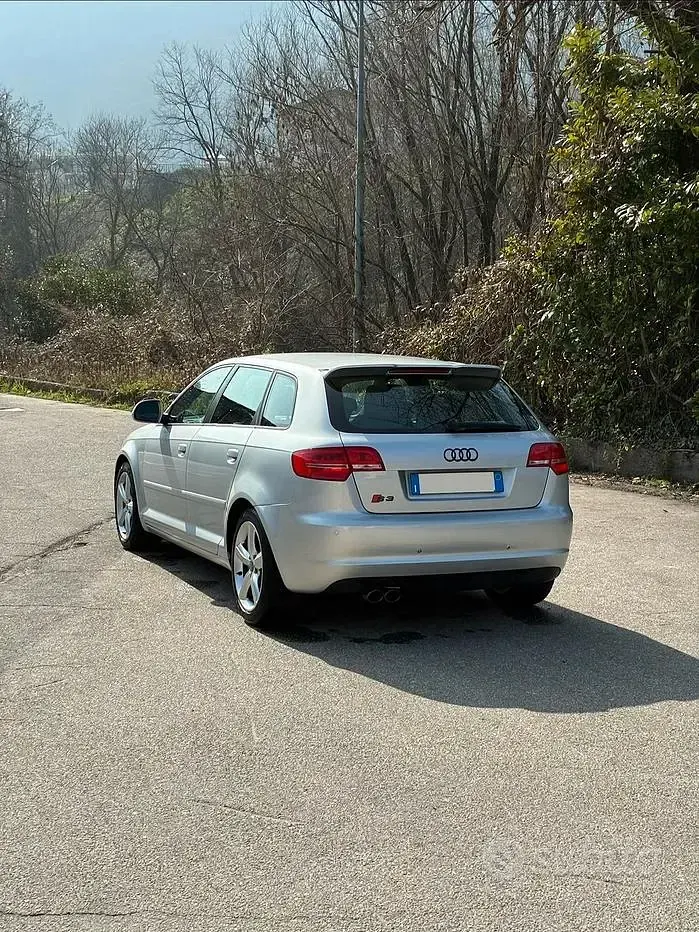 Usata Audi A3 Sportback Ambition 200 CV (147 kW) 2009 Grigio Utilitaria