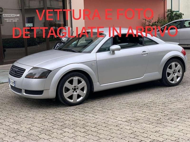Usata Audi TT 224 CV (164 kW) 2001 Argento met. Coupé